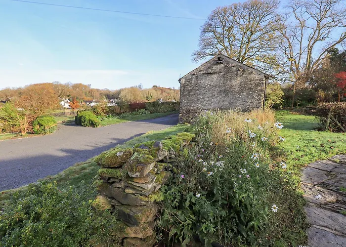 Yew بيت للعطل *