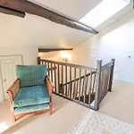 Casa de Férias Yew *