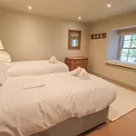 Casa de Férias Yew *