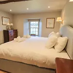 Casa de Férias Yew *